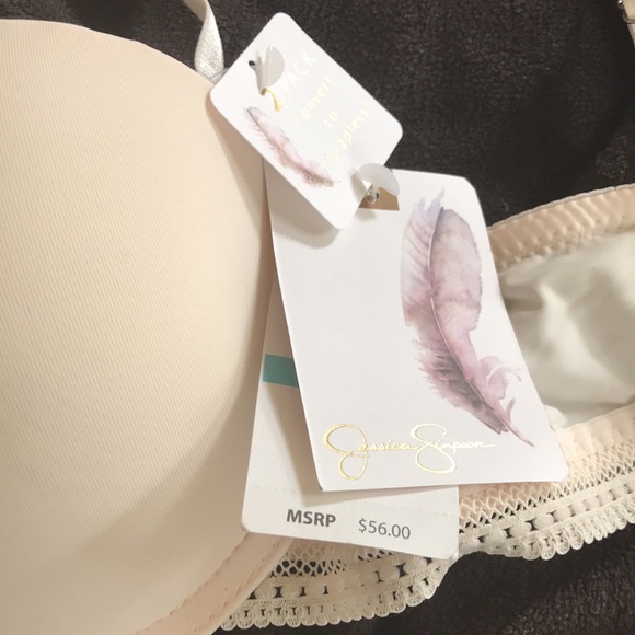 Jessica Simpson Bra - Picture 2 of 3
